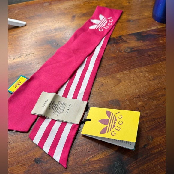 Gucci/Adidas Collaboration Twilly NWT - Picture 1 of 2